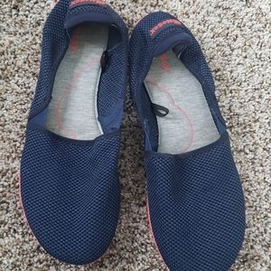 Nosox slip-ons